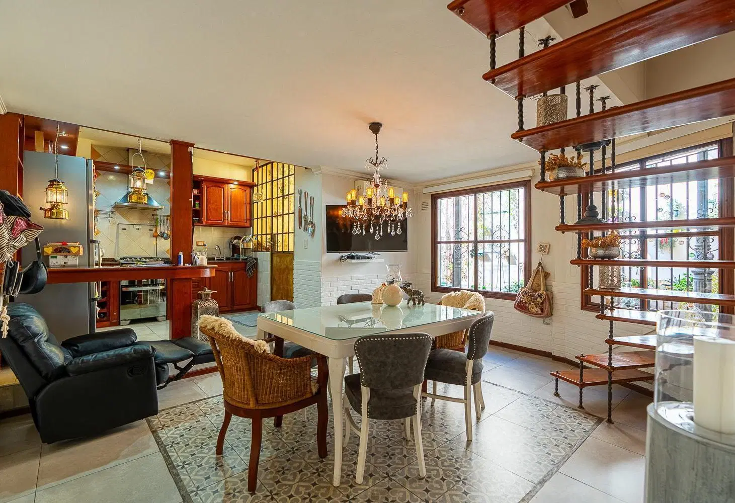 Casa tres dormitorios en venta pichincha Rosario 3