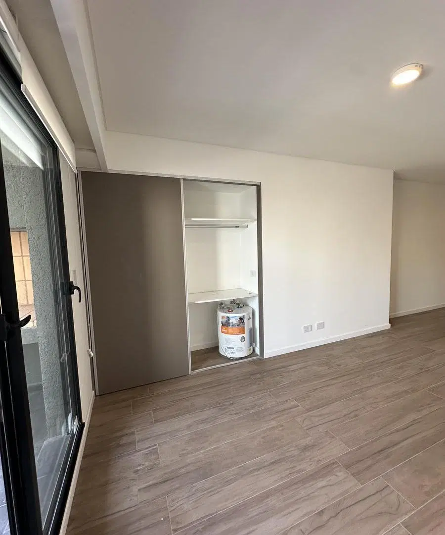 LOFT con balcón y parrillero en venta Rosario centro 3