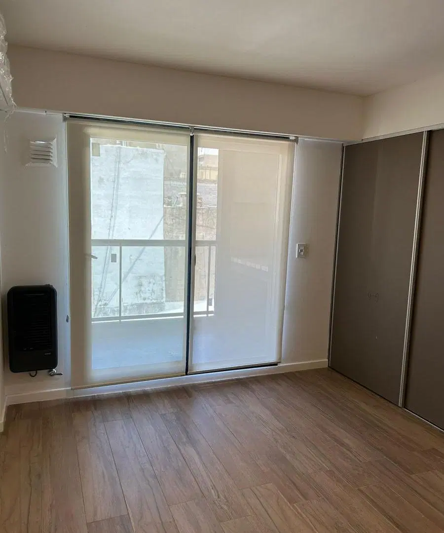 LOFT con balcón y parrillero en venta Rosario centro 2