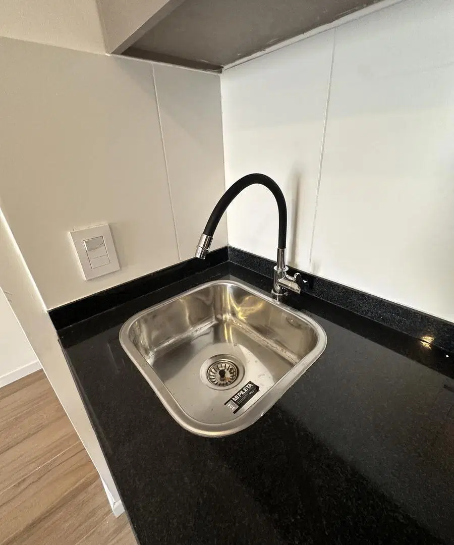 LOFT con balcón y parrillero en venta Rosario centro 5