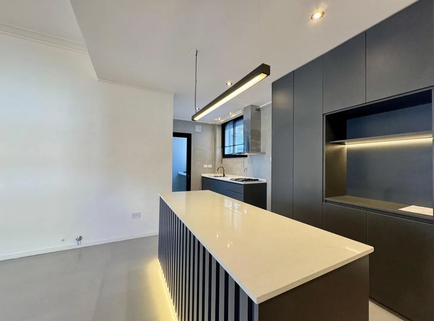 Venta departamento tres dormitorios reciclado con terraza y quincho exclusivo Centro 1