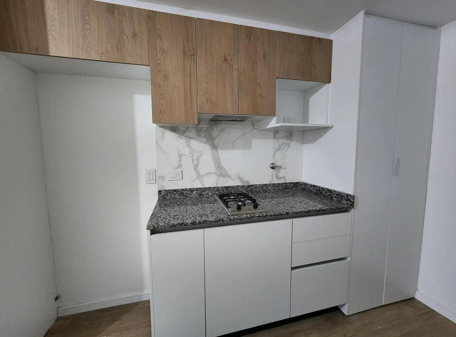 Venta Monoambiente divisible en Martin Rosario 3