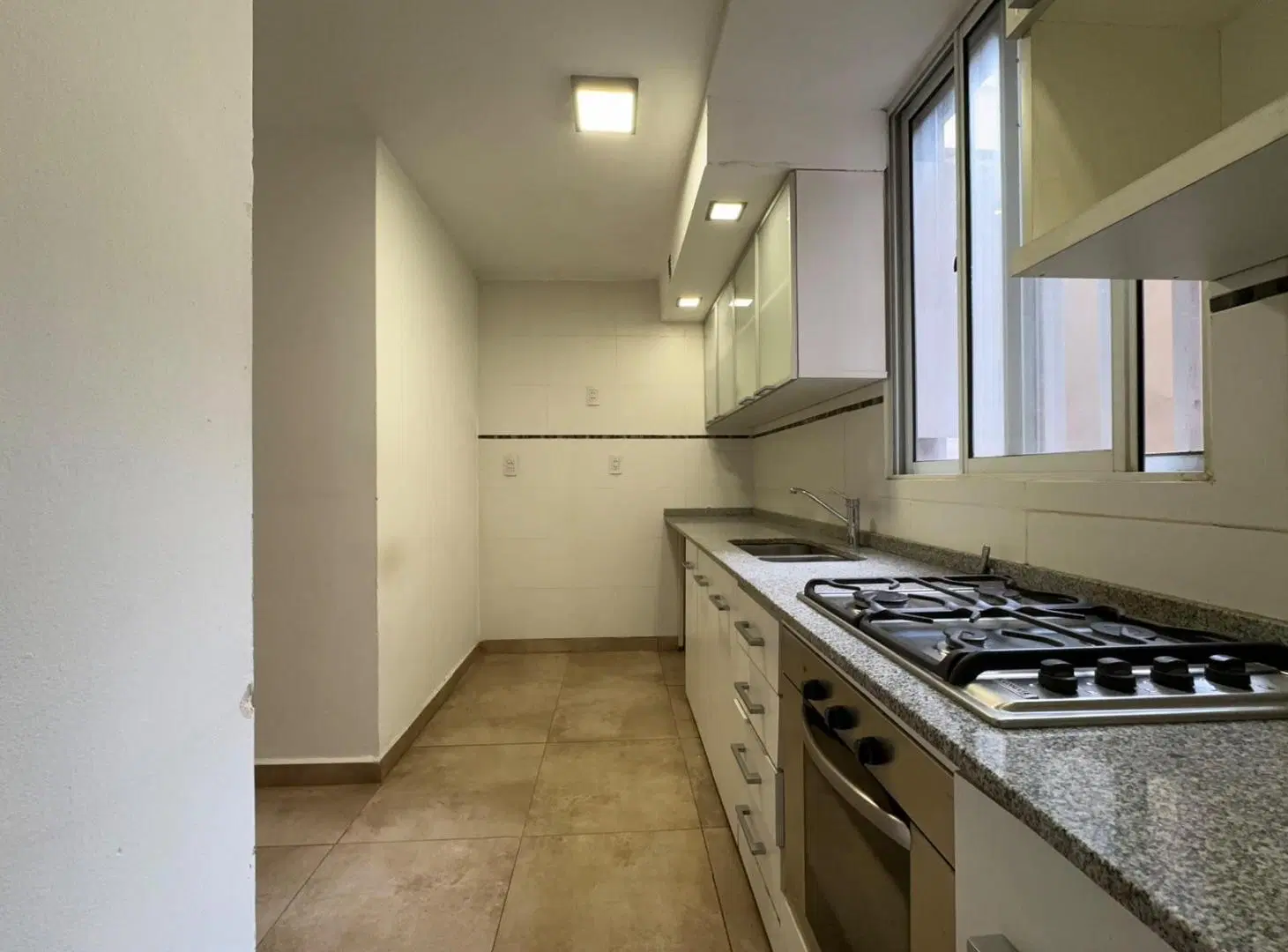 Departamento dos dormitorios en venta Centro Rosario 4