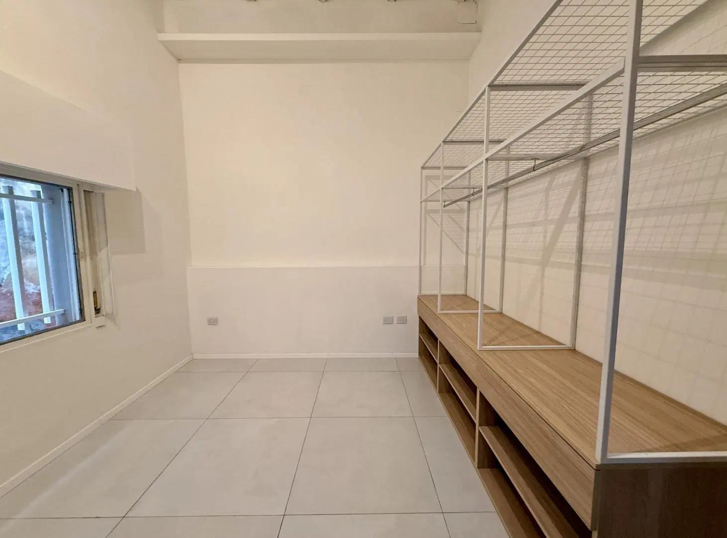 PH dos dormitorios con patio y terraza en venta Abasto 5
