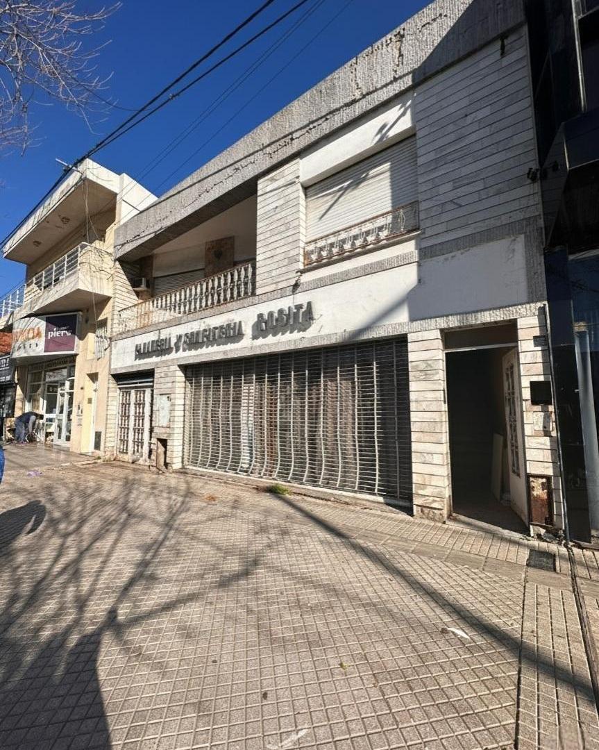 VENTA LOCAL COMERCIAL CON CASA 3 DORMITORIOS Belgrano