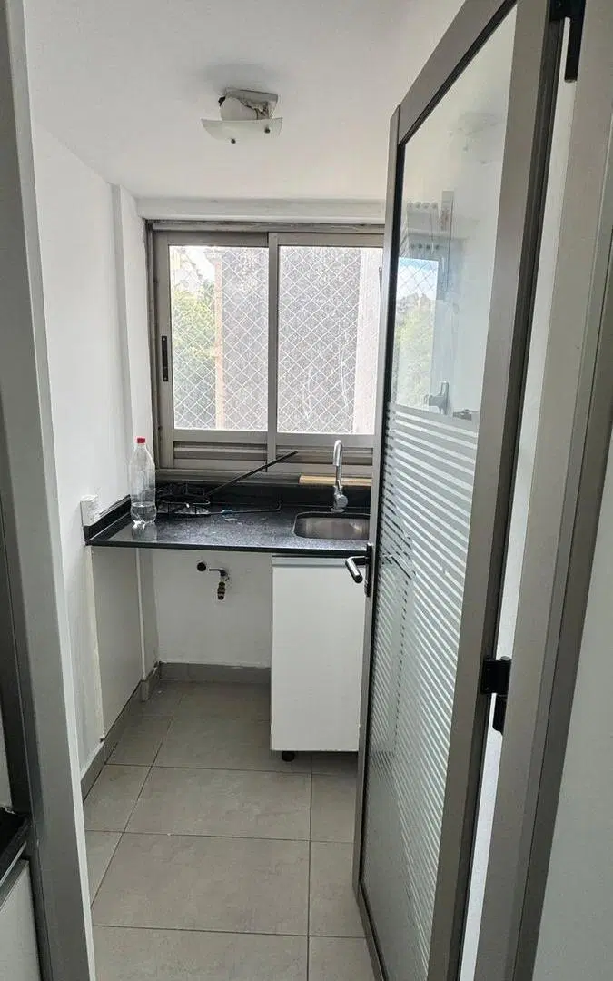 Departamento dos dormitorios en alquiler Martin 8