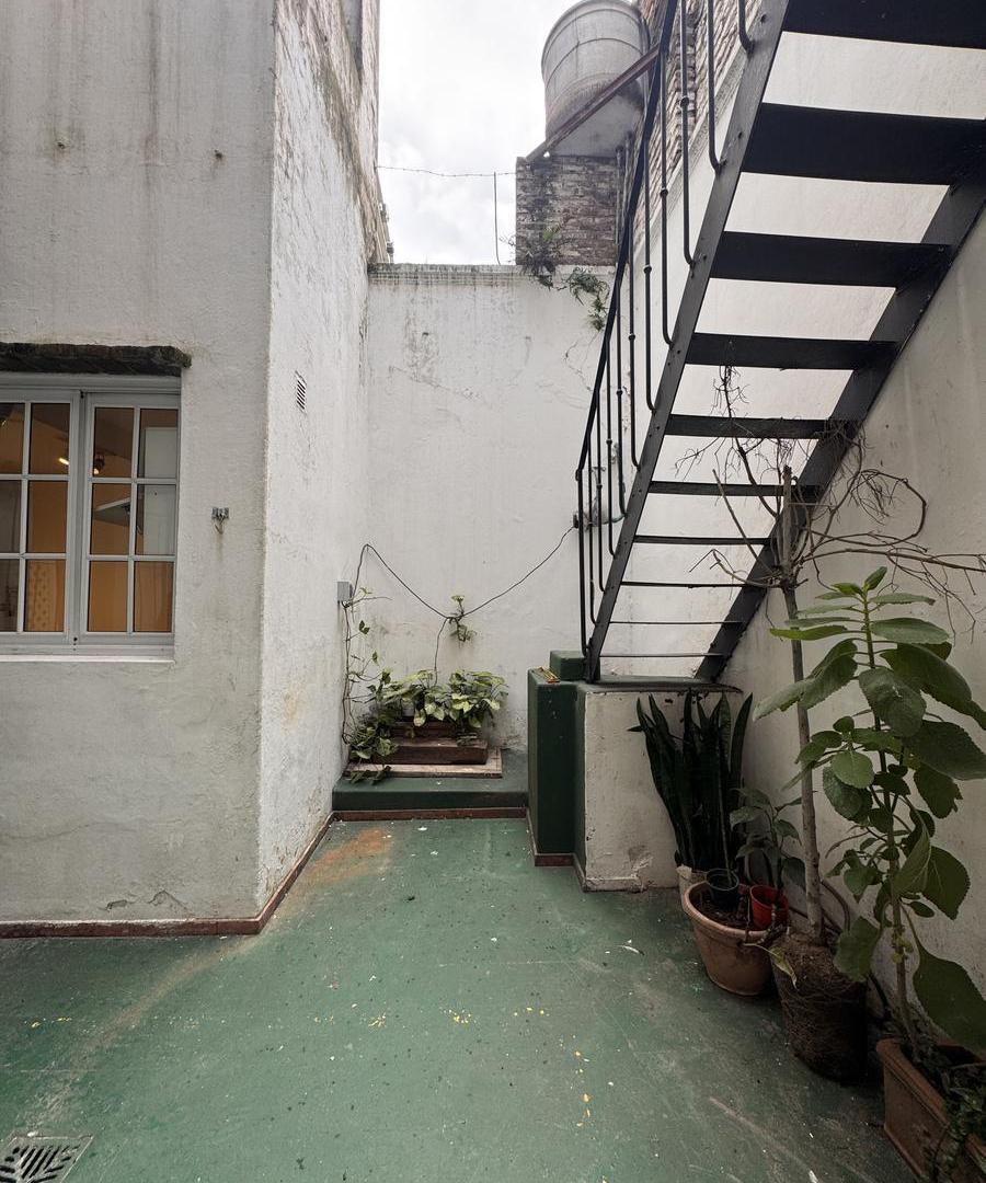 Foto de Departamento de pasillo tres dormitorios en venta Martin, imagen 1