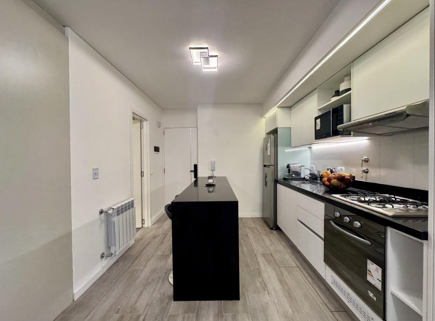 Foto de Departamento dos dormitorios con patio y balcon Rosario, imagen 4
