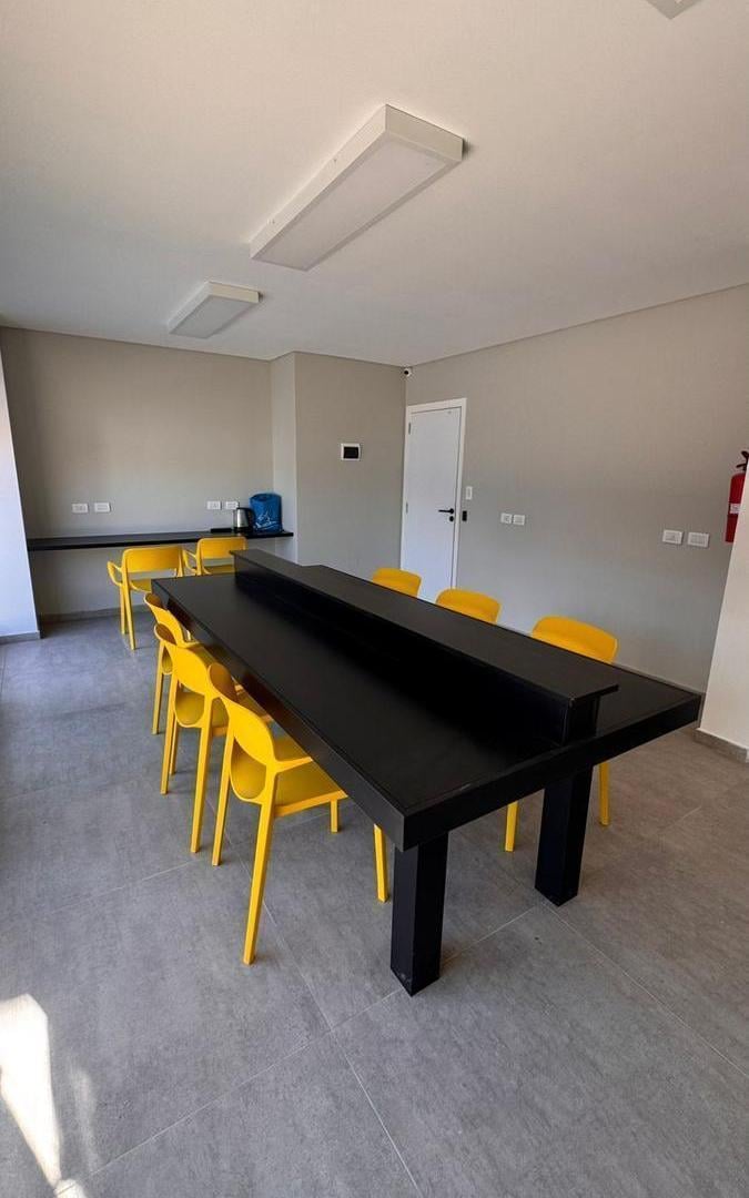 Foto de Departamento monoambiente con balcón venta Centro, imagen 4