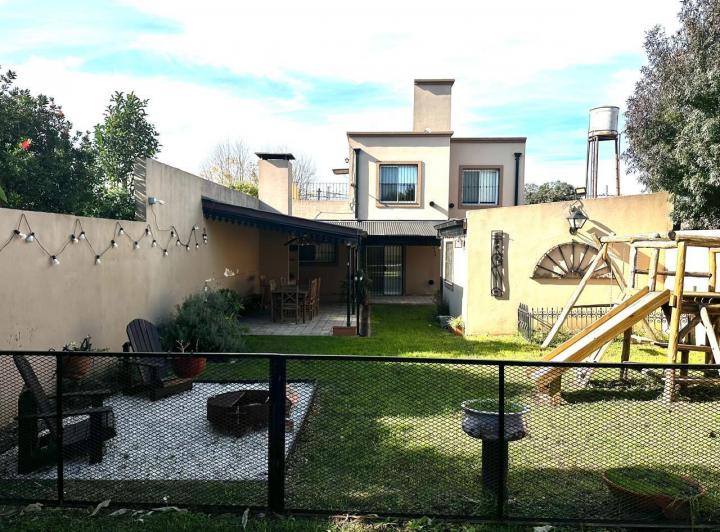 VENTA| Casa en San Antonio de Areco 1