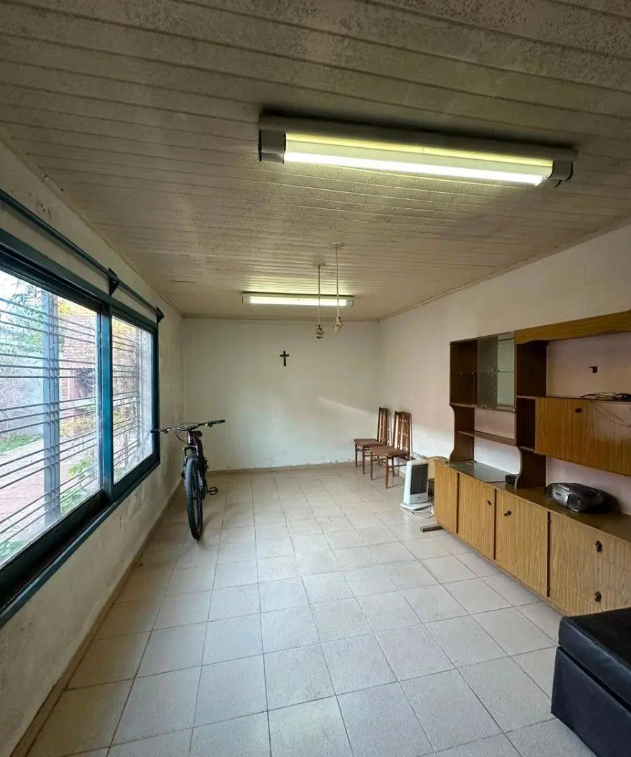 VENTA Casa Céntrica en S.A. de Areco 5