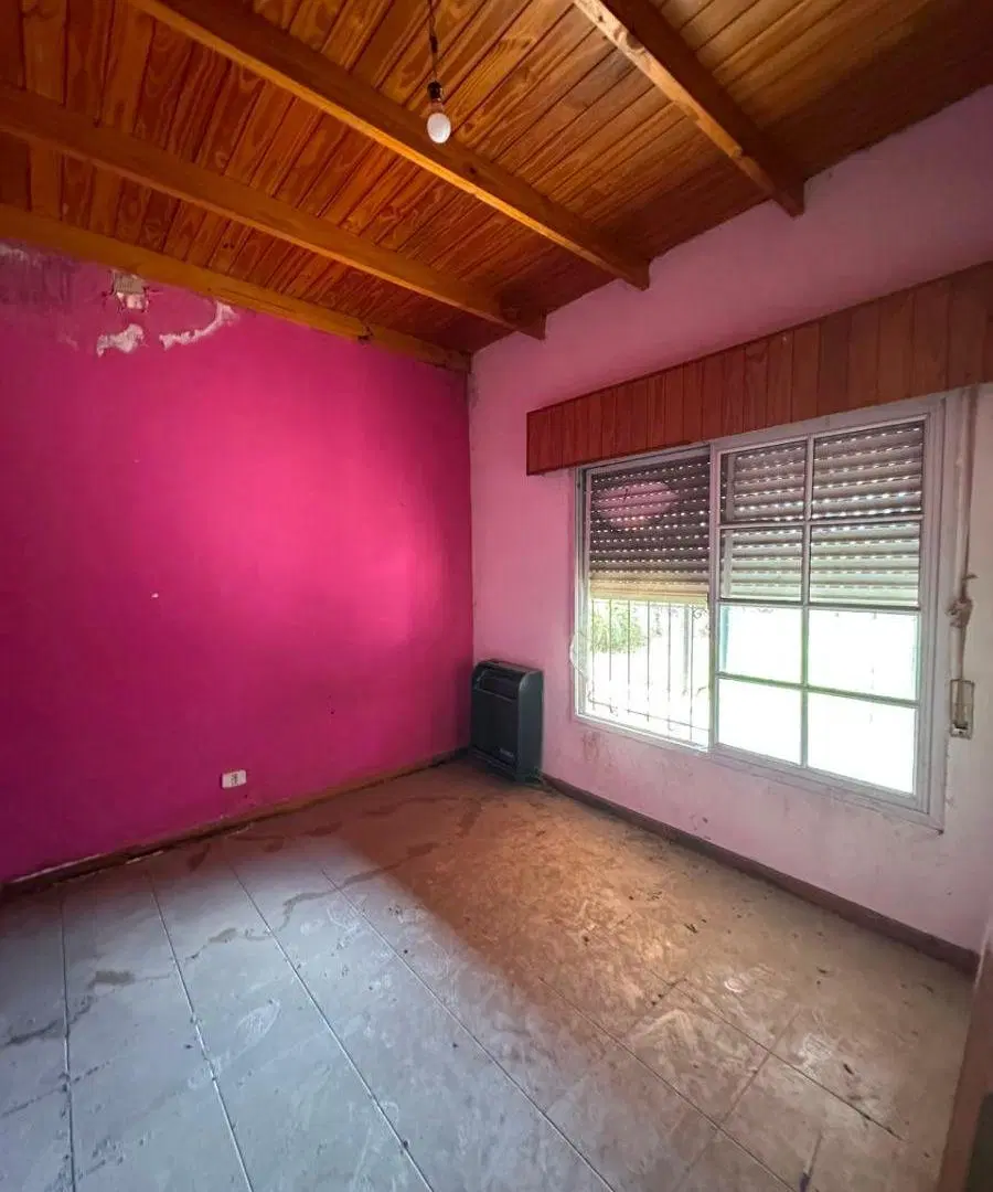 NUEVO INGRESO Venta Casa a refaccionar en S.A. de Areco 5