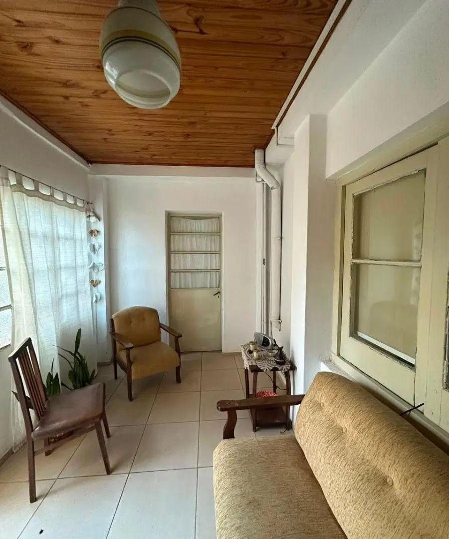 Casa en Venta para refaccionar en S.A. de Areco 2