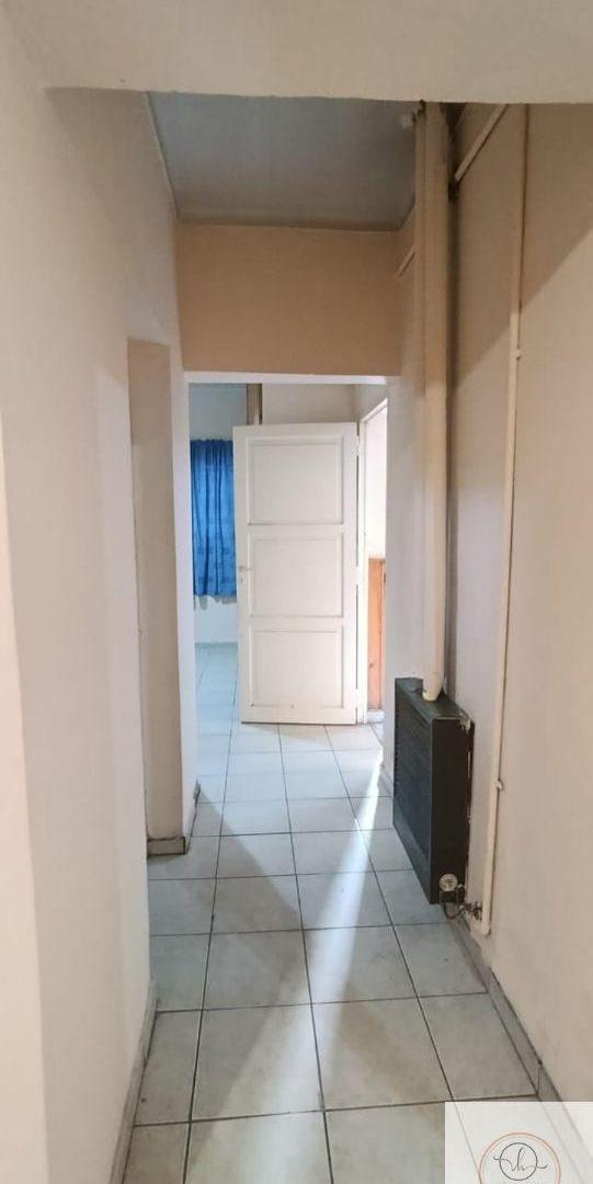 Foto de Venta casa de dos dorm. más depto. de un dorm.-Brio Alberdi-San, imagen 4