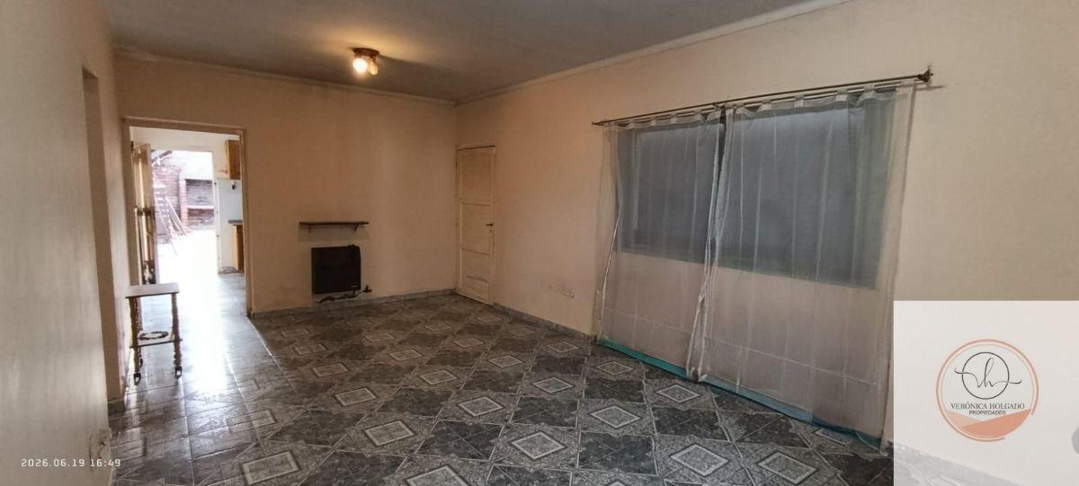 Venta casa de dos dorm. más depto. de un dorm.-Brio Alberdi-San Rafael-Mendoza