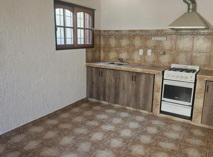 DUEÑO ALQUILA DTO 1 DORMITORIO MEDIA CUADRA PASO DE LOS ANDES 2