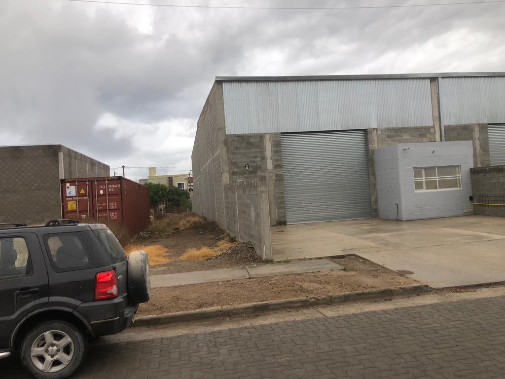 Dueño Vende Galpón a Estrenar de 250 m² 5