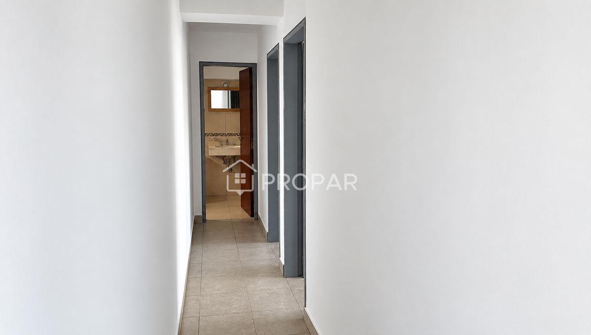Foto de PROPAR INMOBILIARIA Departamento en alquiler Av. Belgrano, en zona, imagen 1