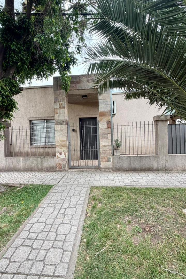 Foto de CASA 4 AMB. ITUZAINGO, imagen 4