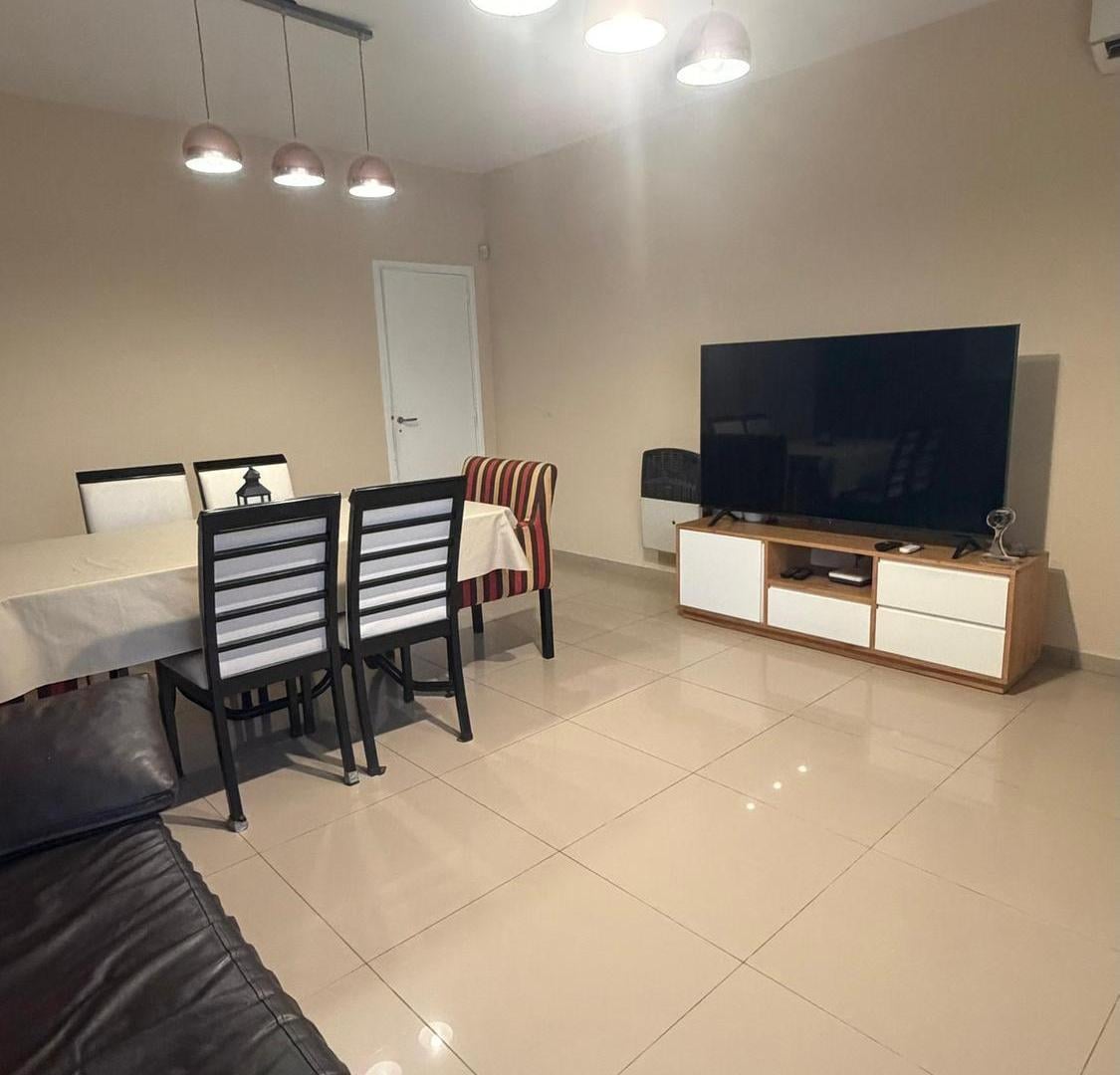 Foto de CASA 4 AMB. ITUZAINGO, imagen 3