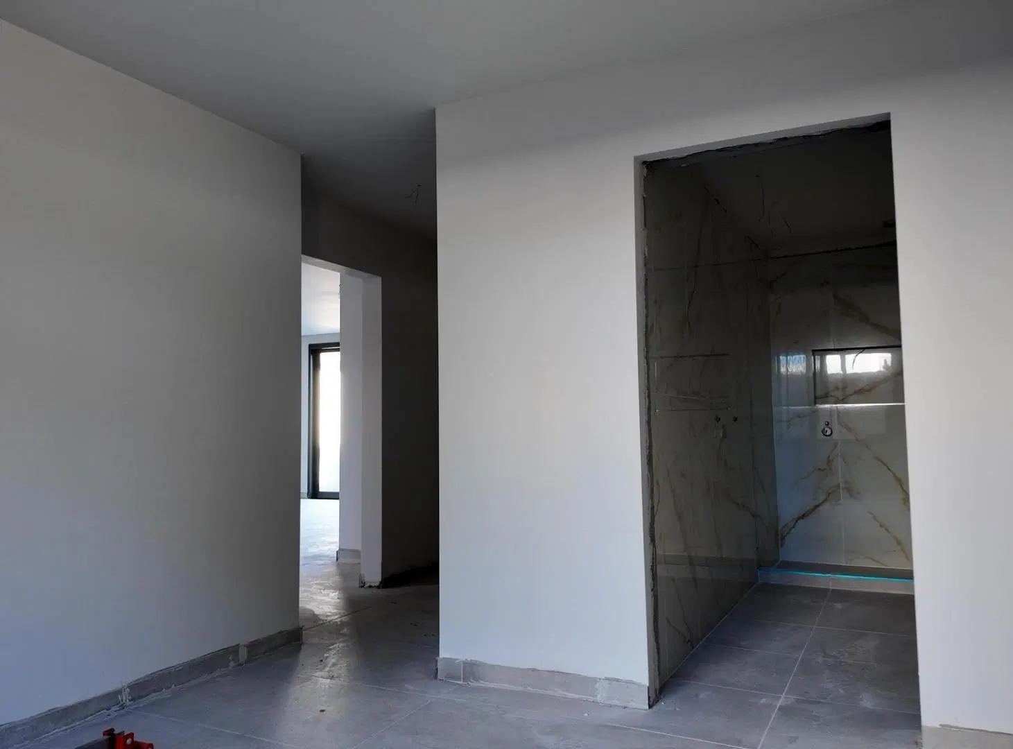 HOUSING a metros de Av Rafael Nuñez - 3 dormitorios uno de ellos en planta baja 4
