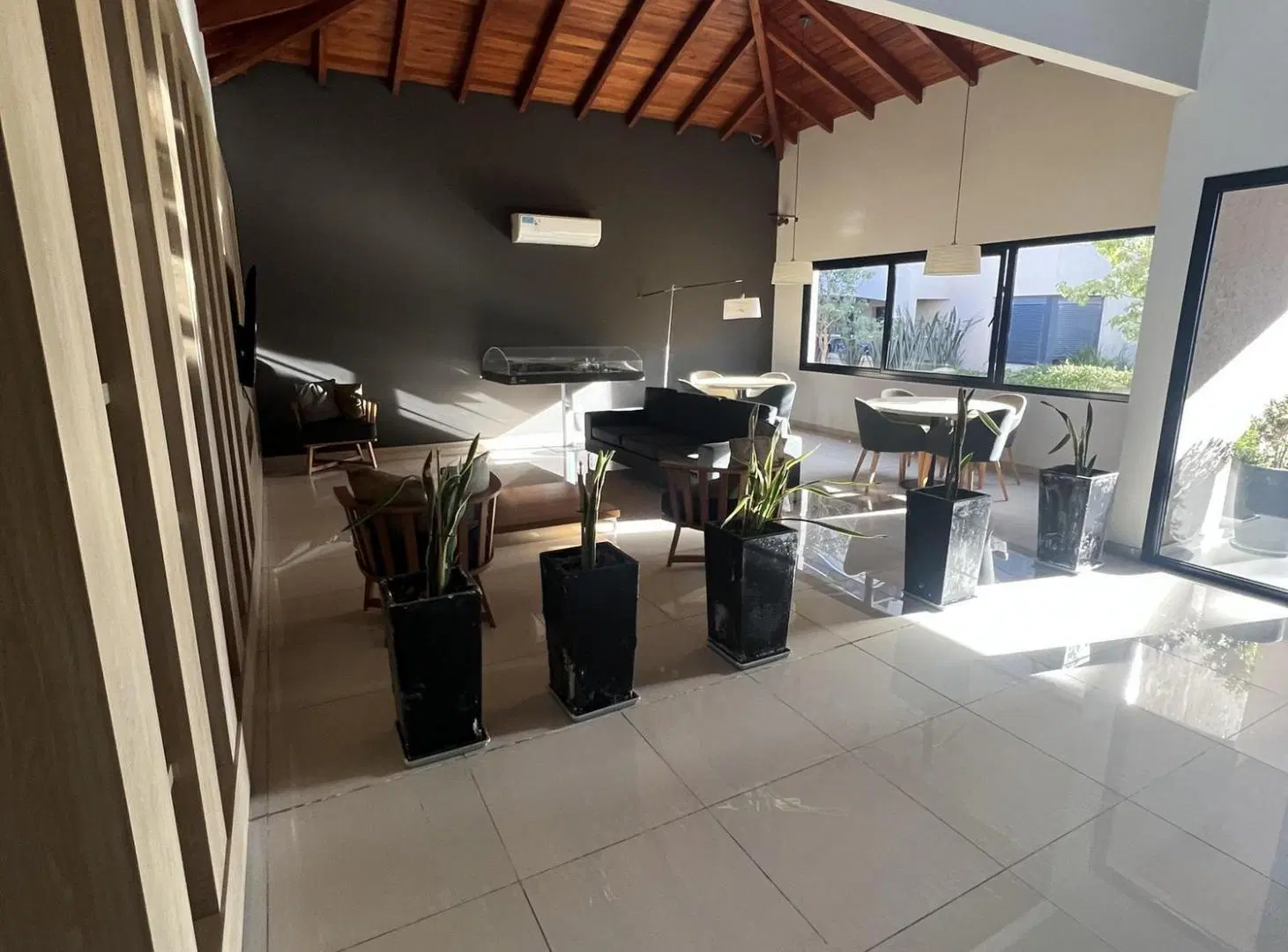 Se alquila departamento de un dormitorio en Livette!! 3