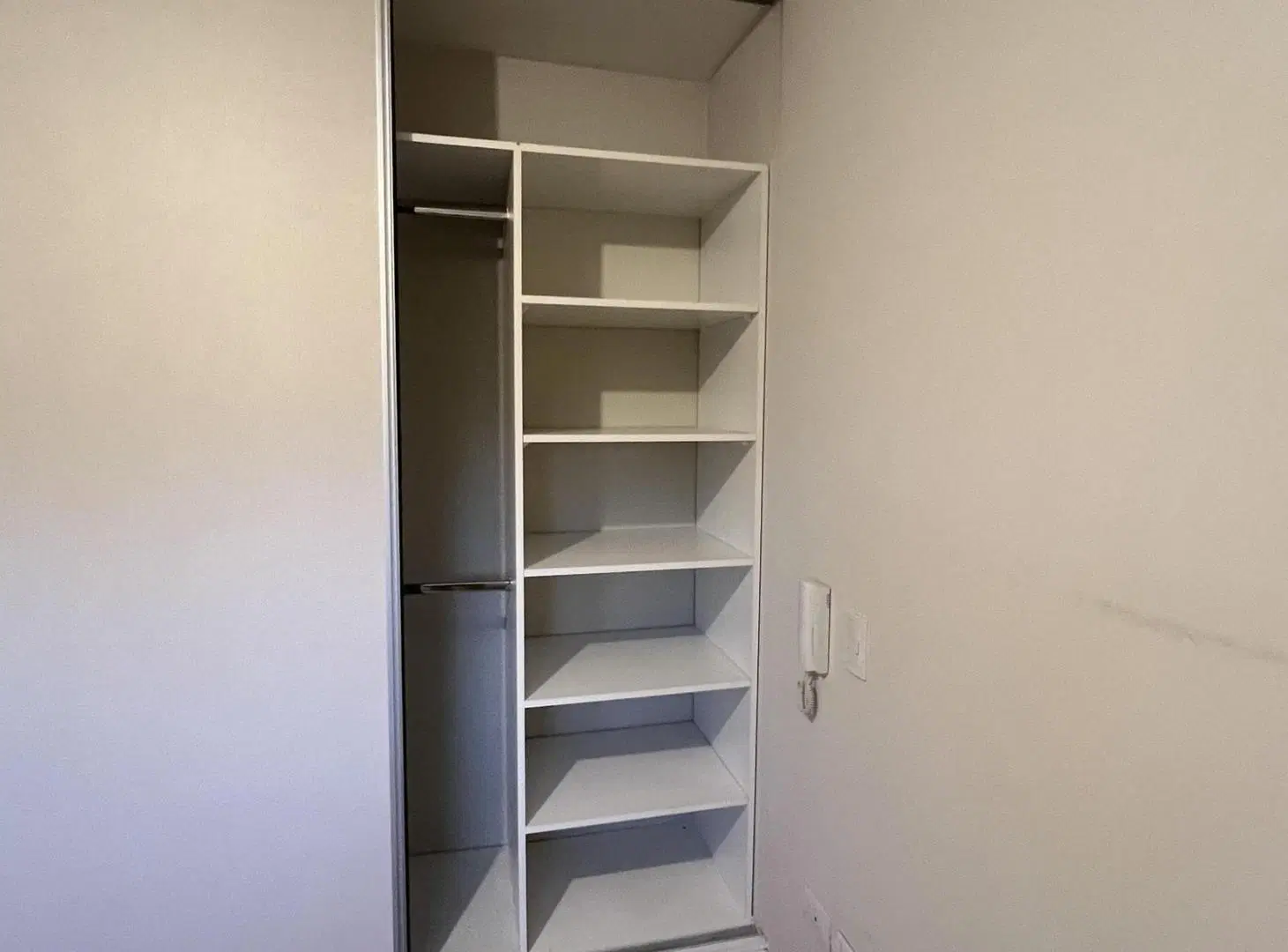 Se alquila departamento de un dormitorio en Livette!! 2