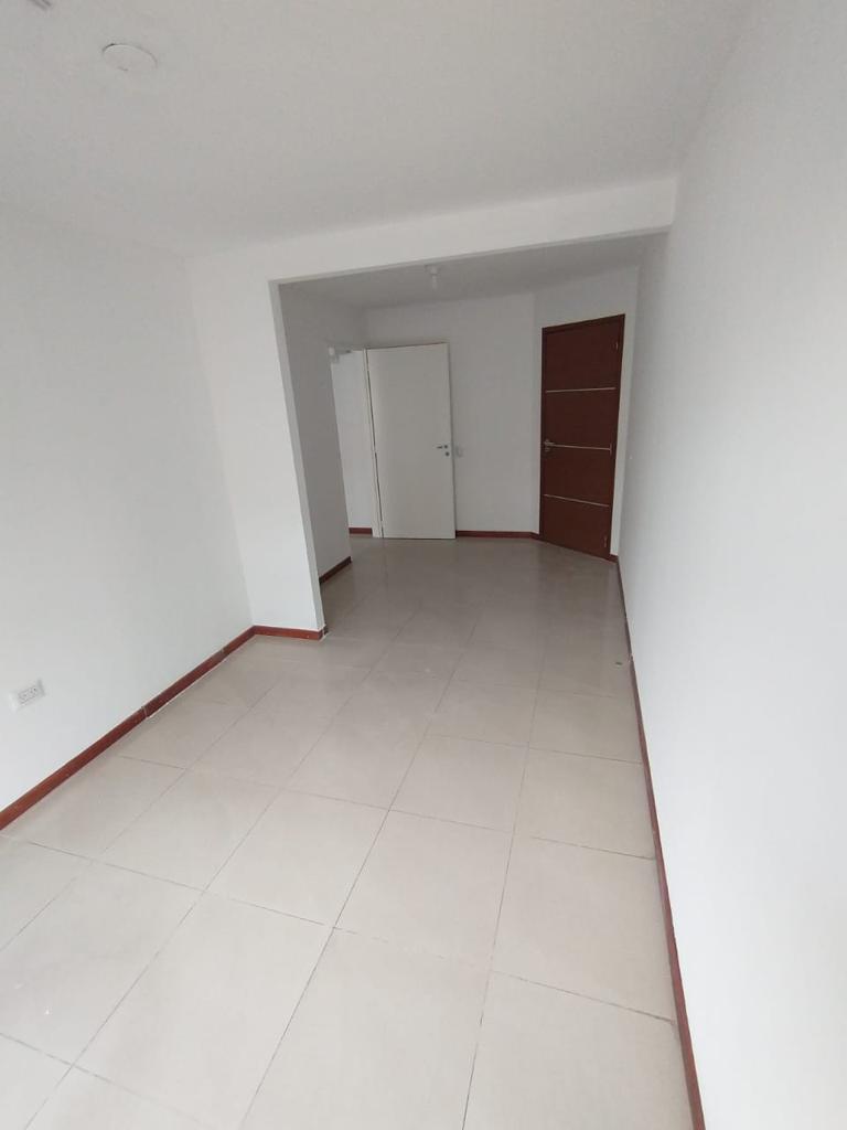 Foto de Se alquila oficina sobre Costanera próxima al centro!, imagen 2