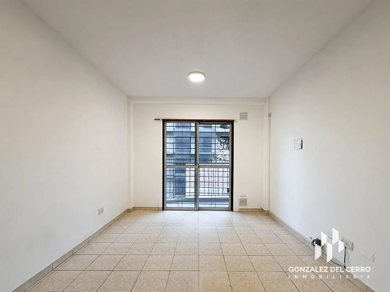 Departamento 1 dormitorio con balcon | Callao y San Juan 1