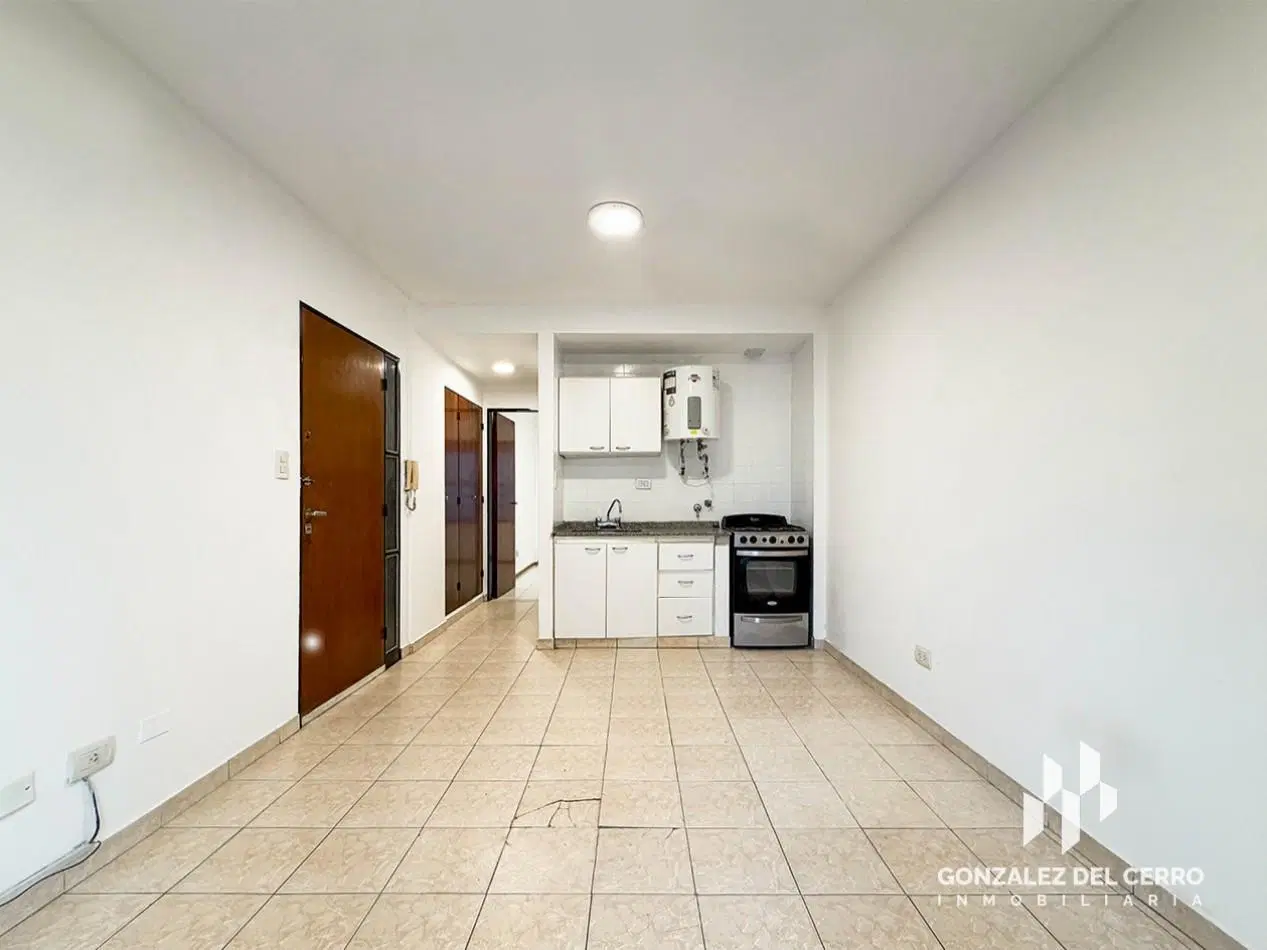 Departamento 1 dormitorio con balcon | Callao y San Juan 4