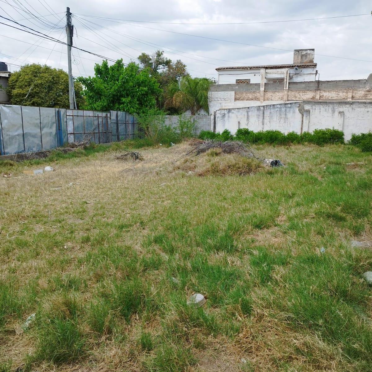 Vendo Lote 410 m. de Terreno Ubicado en Malagueño Esq Castañares 1