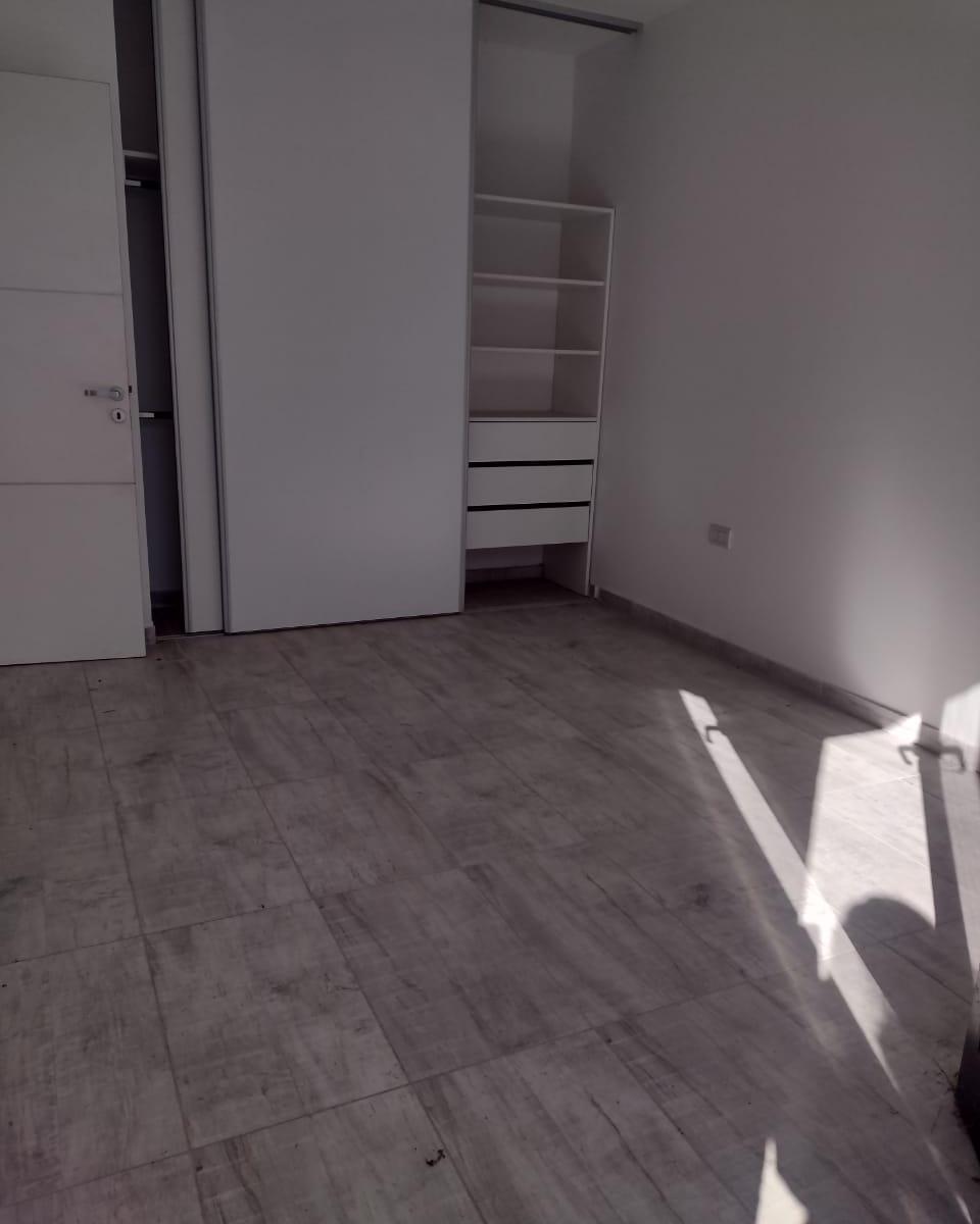 VENDO CASA 3 DORM. SOLARES DE MANANTIALES