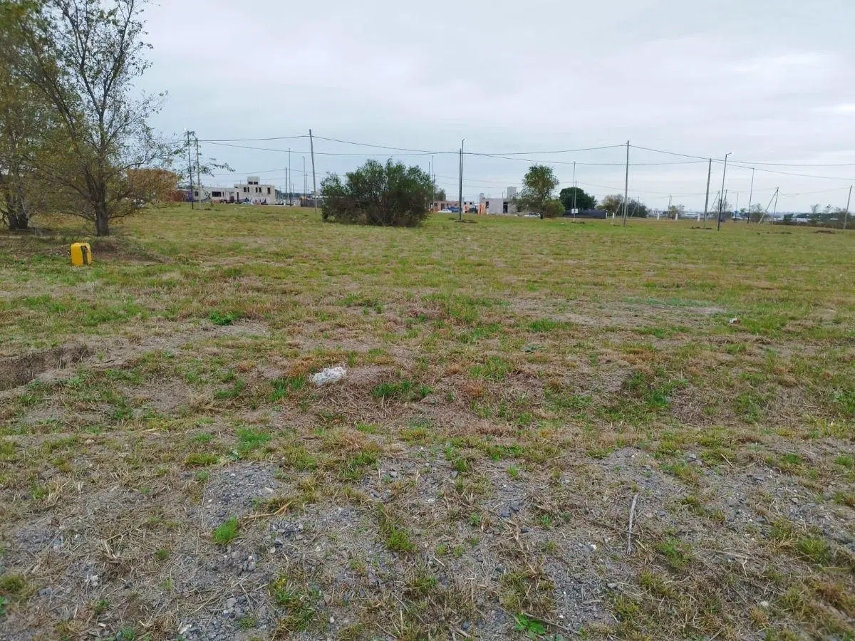 Terreno de 252 m² en venta en Docta Central 2 3