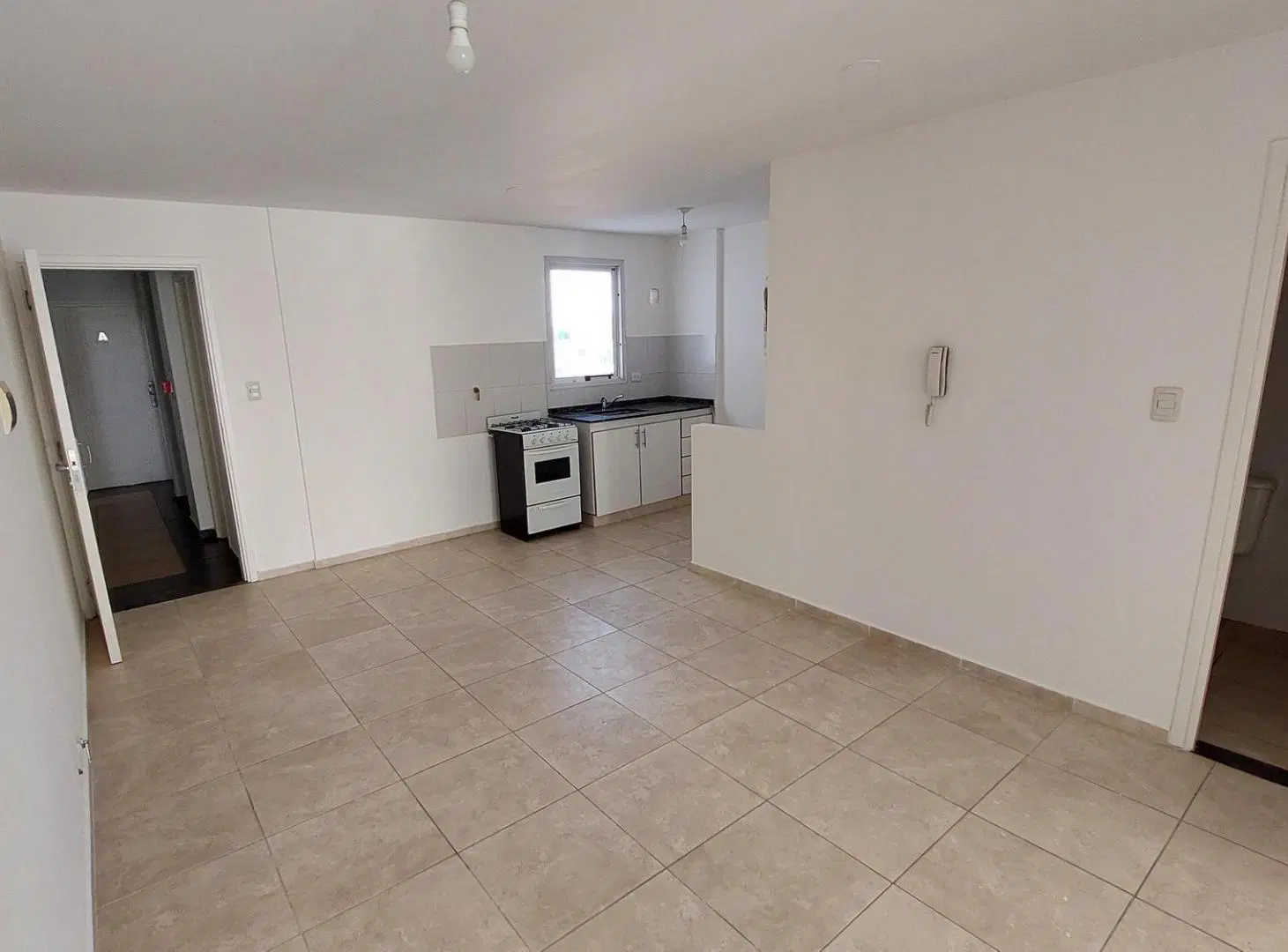 ¡ALQUILER CON ACTUALIZACIÓN SEMESTRAL! 1 DORM CON BALCÓN Y MUCHA LUZ EN OBSERVATORIO 3