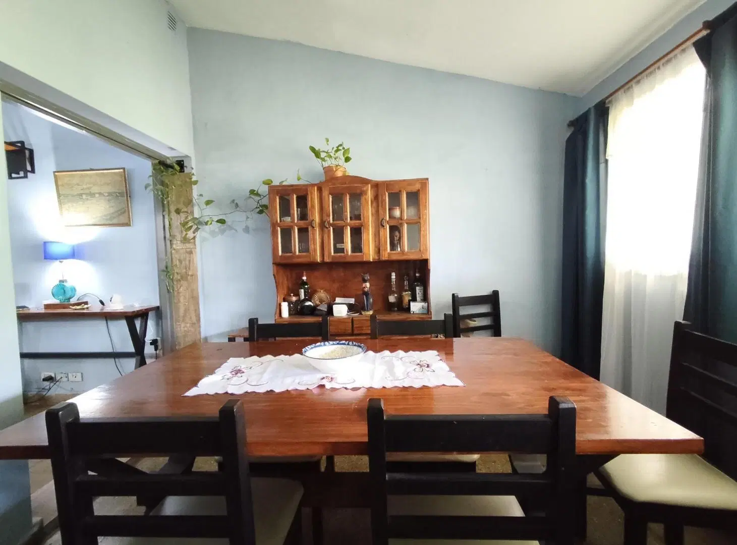 Casa de 3 Dormitorios - Gran Patio - Taller sobre Lote de 250m2 en Los Platanos 4