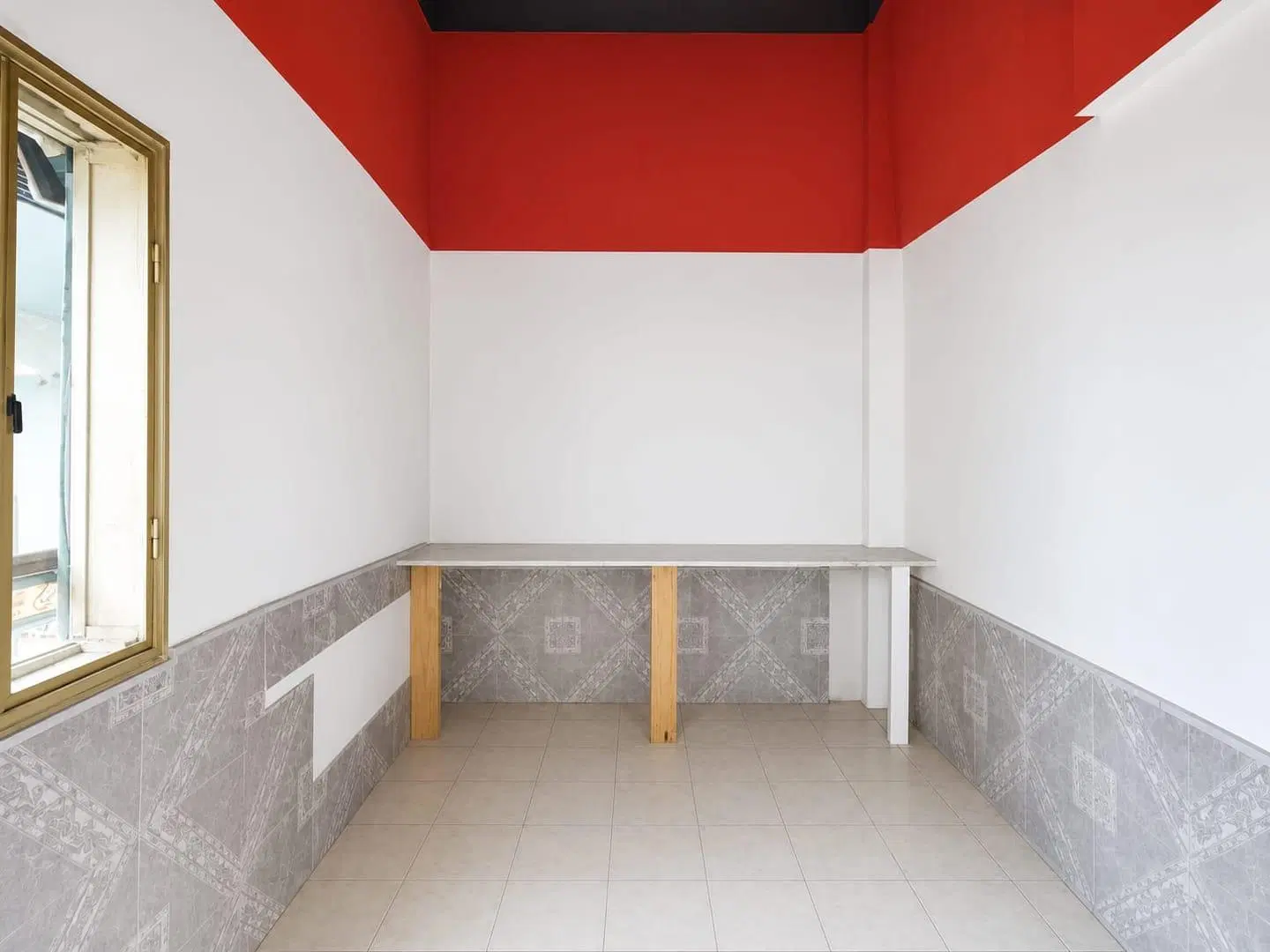 LOCAL EN VENTA EN GALERÍA ESPACIAL - PLENO CENTRO - POSESIÓN INMEDIATA 2