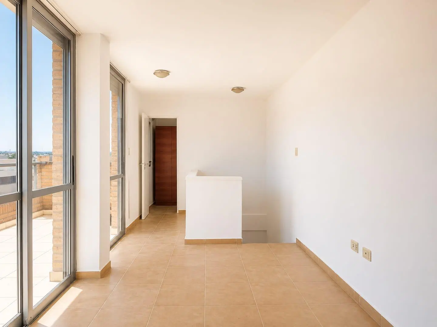 Exclusivo dúplex con dos terrazas y vistas panorámicas - Piso 14 - Bv. San Juan 578 5