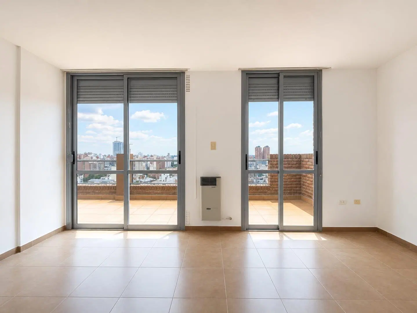 Exclusivo dúplex con dos terrazas y vistas panorámicas - Piso 14 - Bv. San Juan 578 1