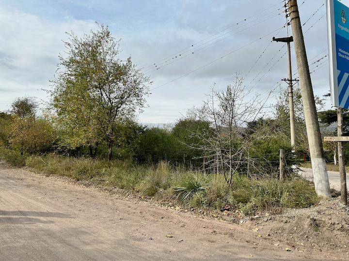 Gran Terreno en Villa Giardino (Retasado) 3