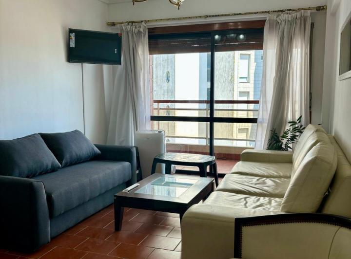 Departamento de dos ambientes en la costa. Zona Torreon del Monje