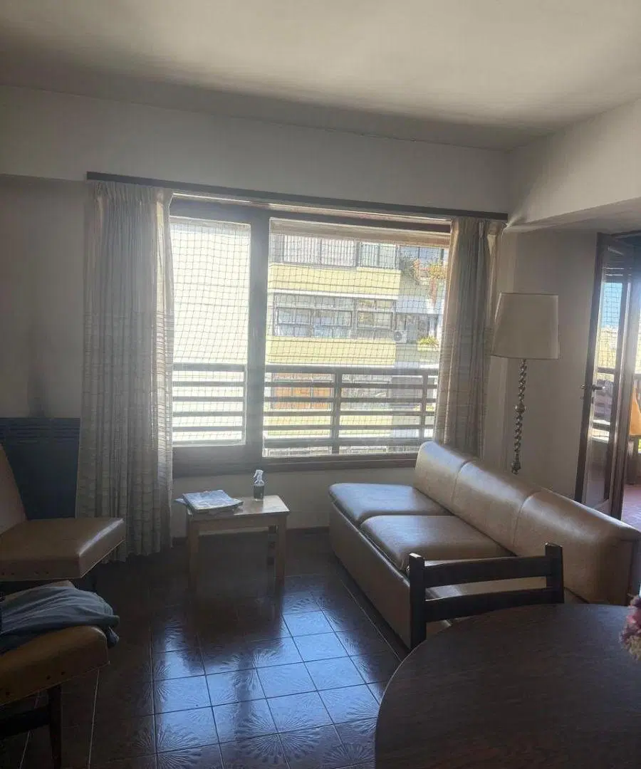 ¡VENTA! DEPTO DOS AMBIENTES CENTRO 4