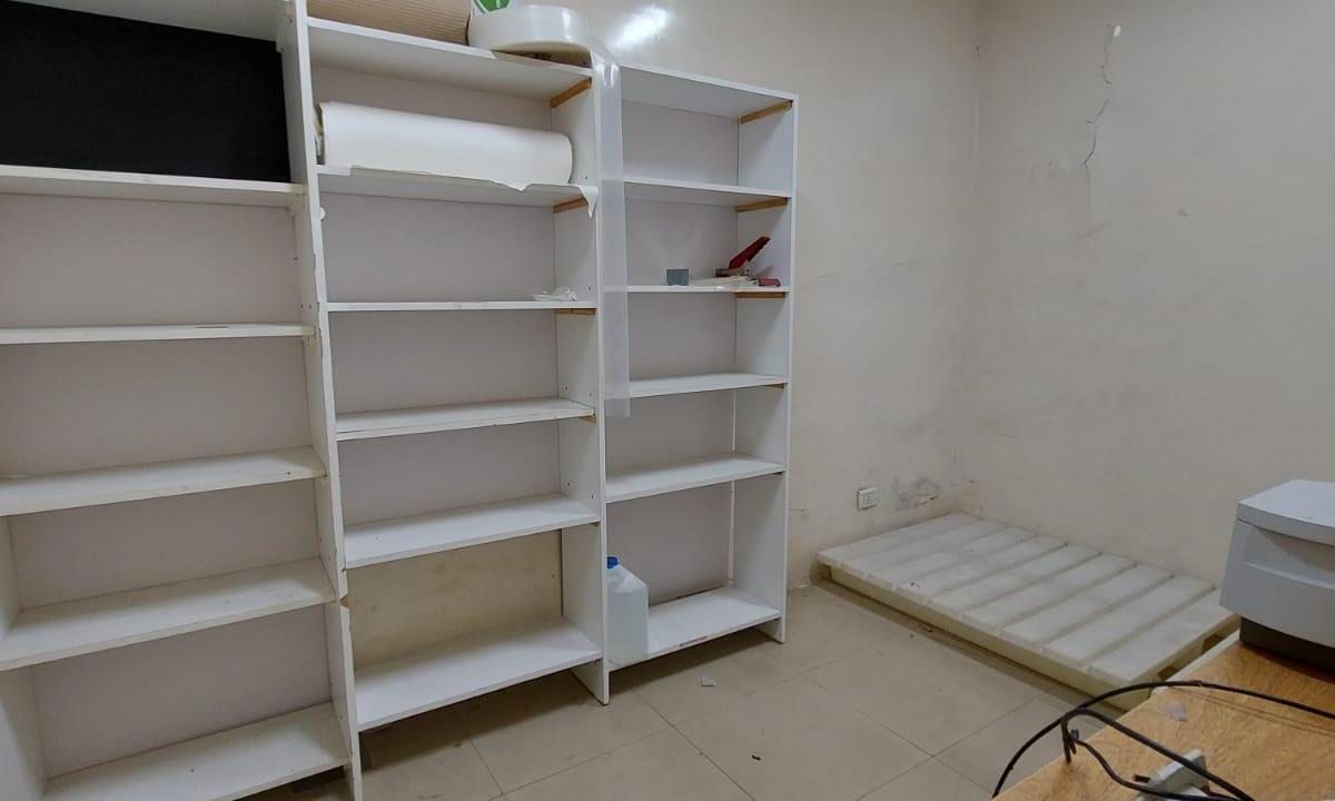 Lote Comercial con Cochera y Vivienda en Venta, Paternal 1