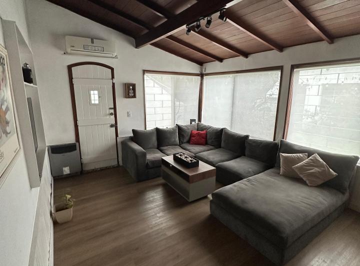 CASA amoblada de 3 ambientes c/cochera Alquiler Villa Martelli 3