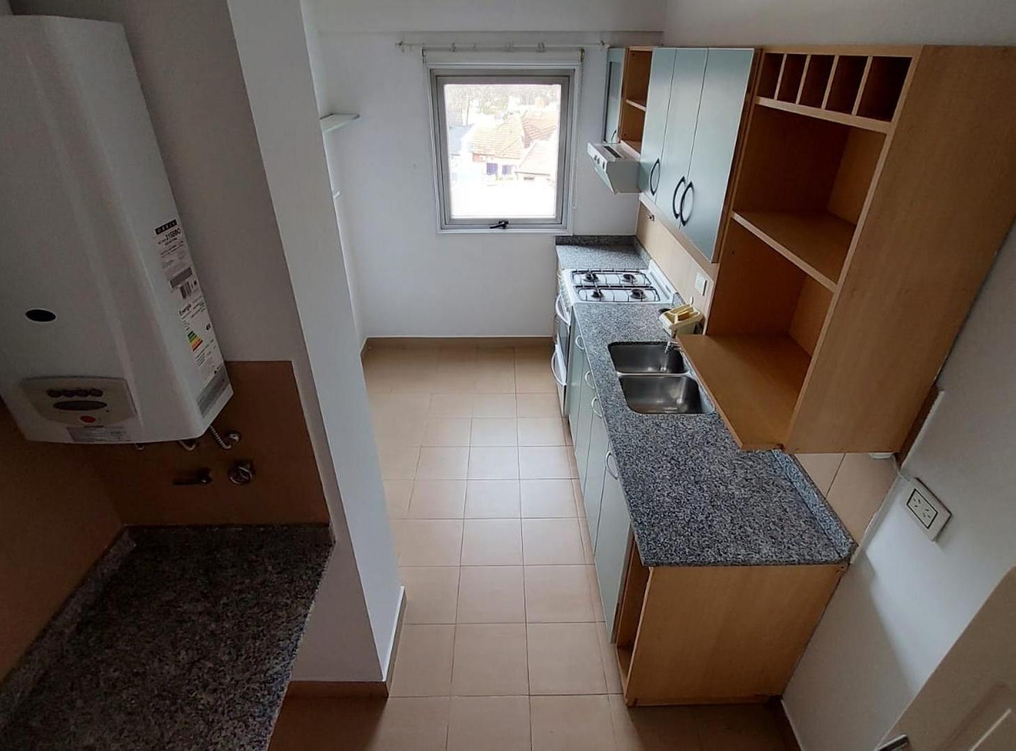 Foto de DEPARTAMENTO 3 AMBIENTES 2 BAÑOS BALCON AL FRENTE, ALQUILER, imagen 3