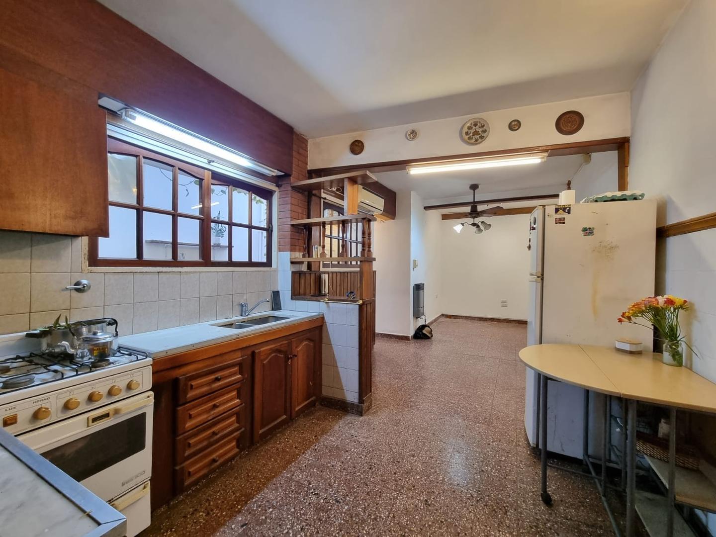 PH 4 AMBIENTES EN PLANTA BAJA AL FRENTE - VILLA MARTELLI