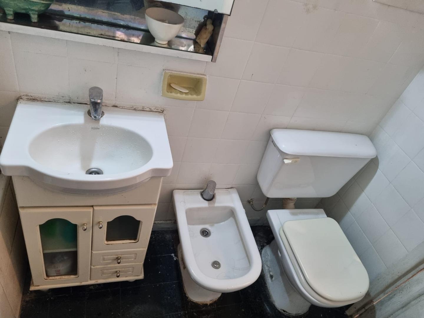 Foto de PH 4 AMBIENTES EN PLANTA BAJA AL FRENTE - VILLA MARTELLI, imagen 4