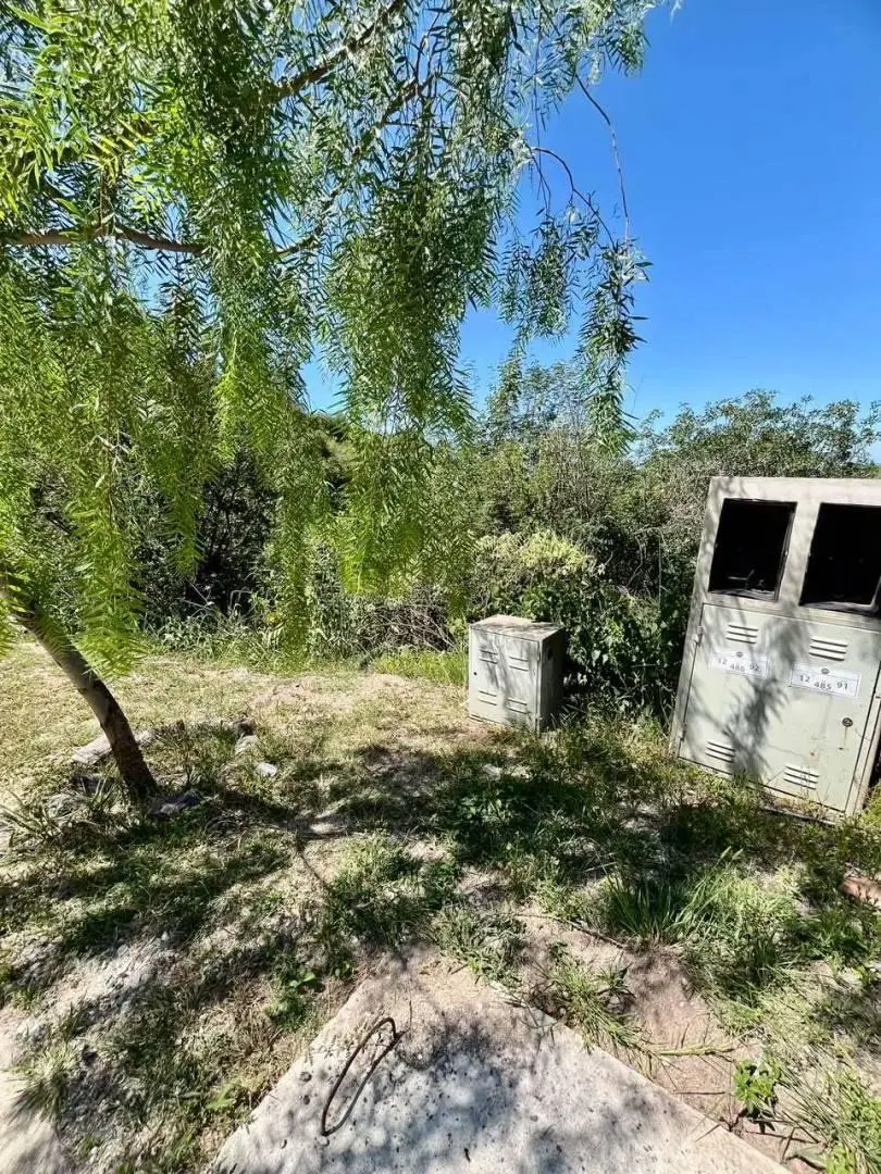 En venta Lote 1800 m2 con vista en La Deseada Country 4