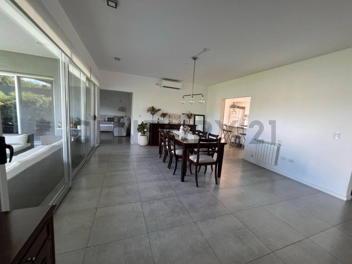 Foto de CASA EN VENTA EN CAÑUELAS COUTRY GOLF, imagen 2