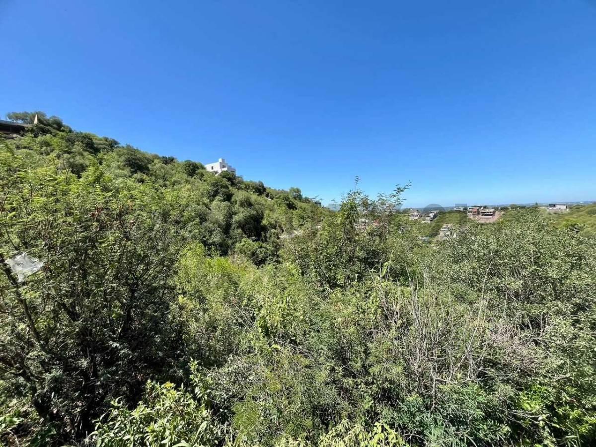 Foto de En venta Lote 1800 m2 con vista en La Deseada Country, imagen 3