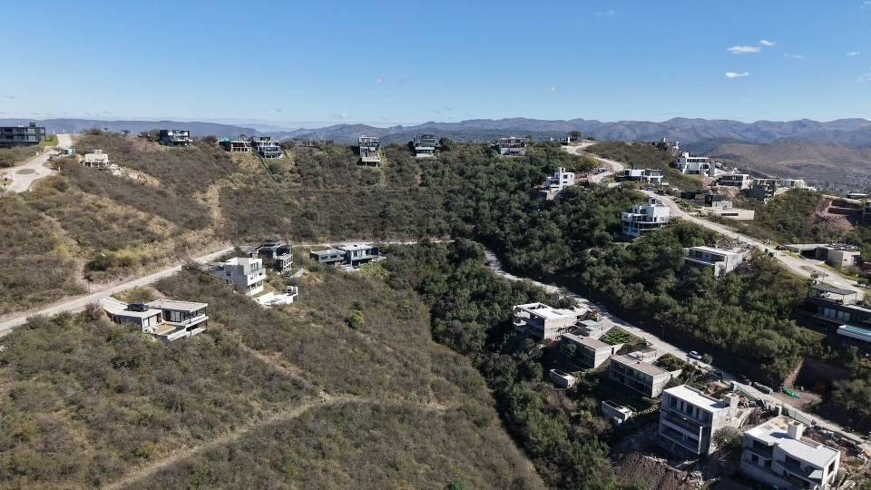 Foto de En venta Lote 1800 m2 con vista en La Deseada Country, imagen 4